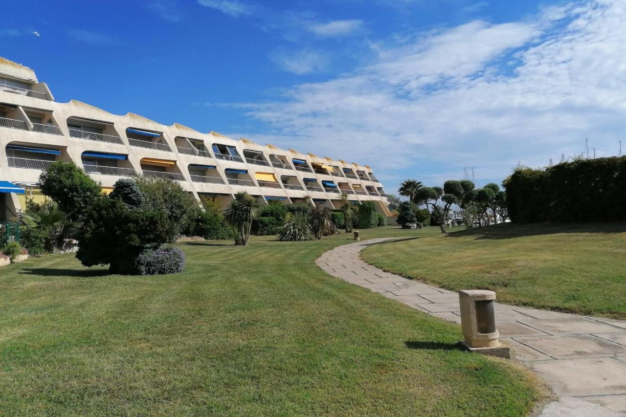 40M With Terrace In A Residence With Pool Ле-Гро-дю-Руа Экстерьер фото